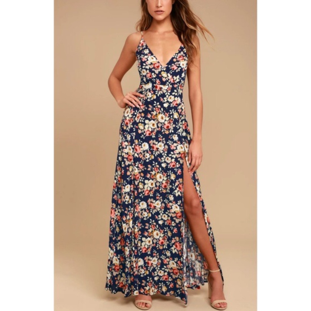 Lulu’s navy floral maxi dress with slit